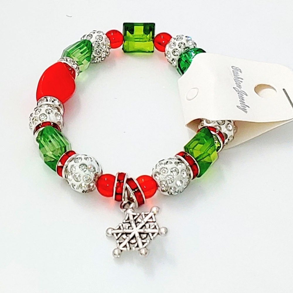 261C102. Red, Green & Silver Beaded Bracelet w/ Snowflake Charm